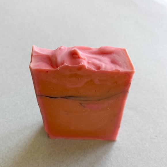 Handmade Cold Process Rhubarb Tallow Soap - Picture 5 of 6
